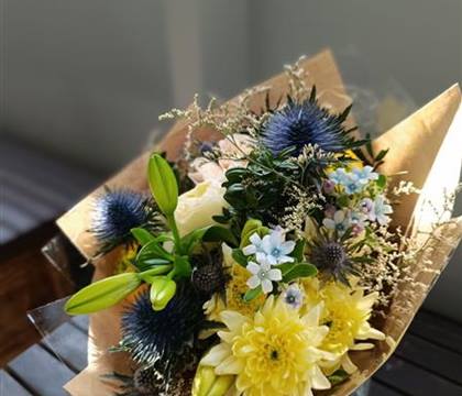 Strauss 'Signature Bouquet'